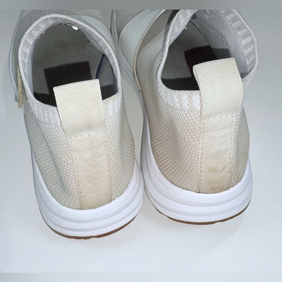 The North Face Beige Slip-On Shoes - Picture 4 of 4